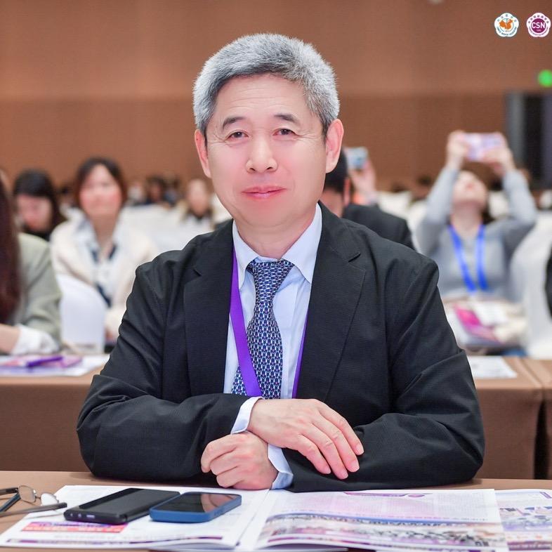 肾内科李德天