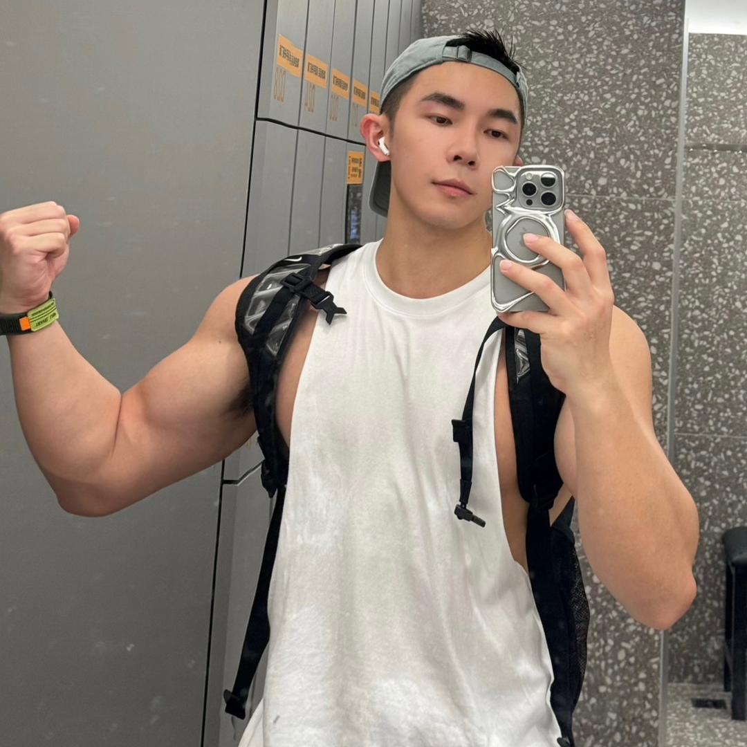 鹿🦌晨皓