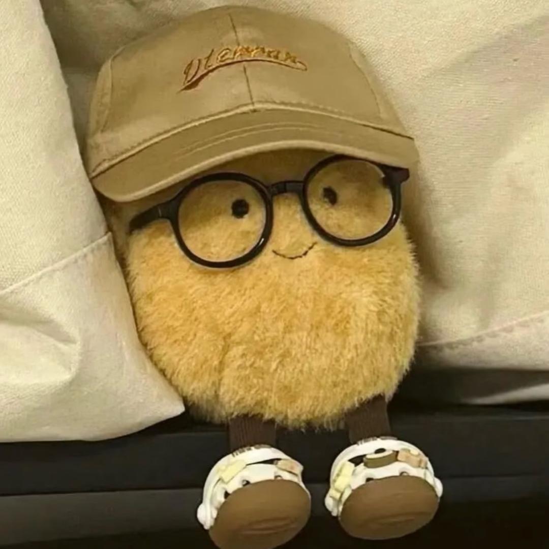 大白                .