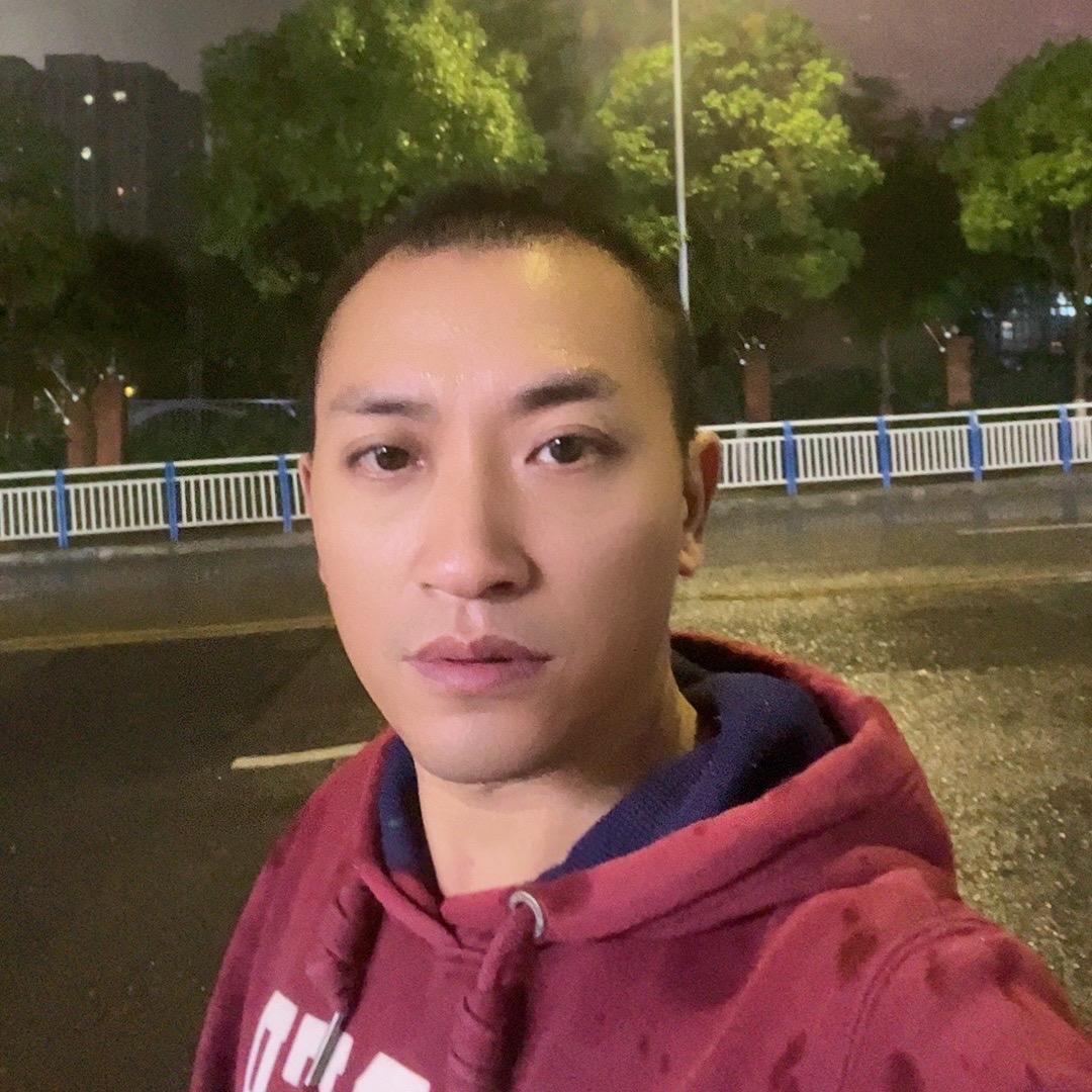 清鸿一声