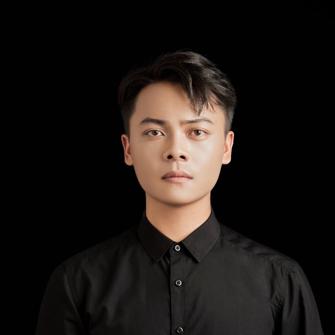 何小杰🇨🇳（00后）