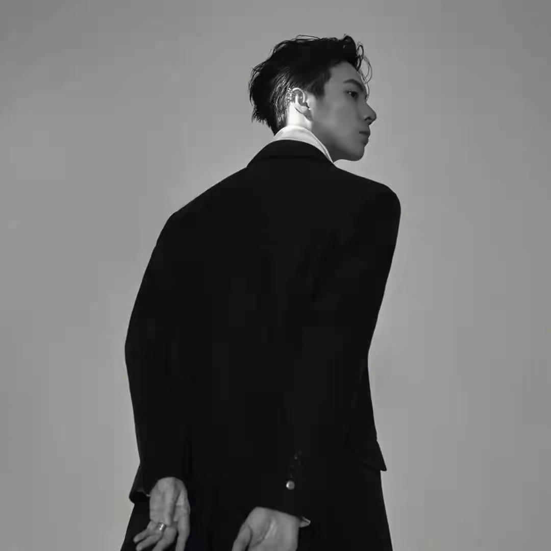 尹先生