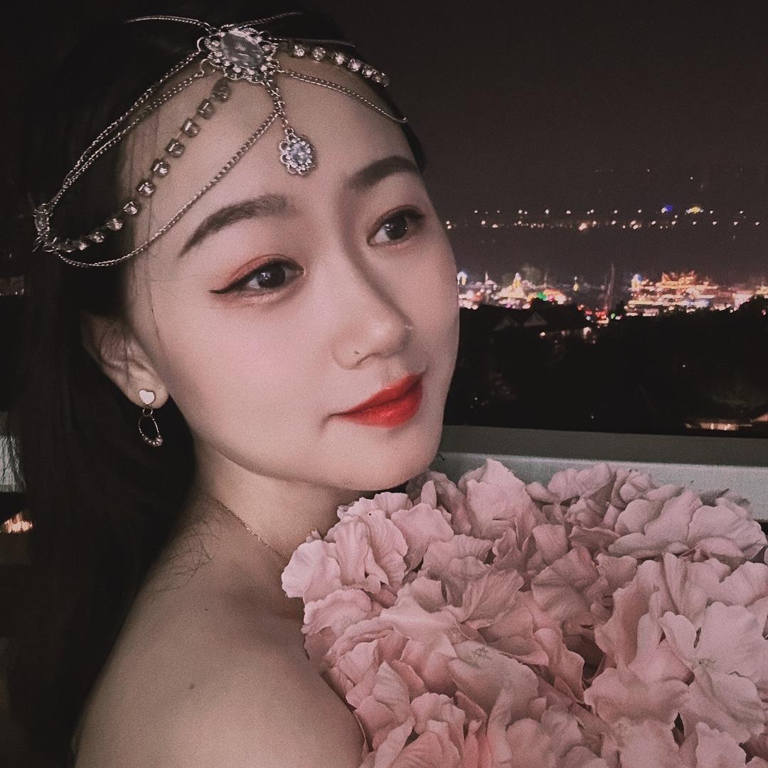 一朵花蕾