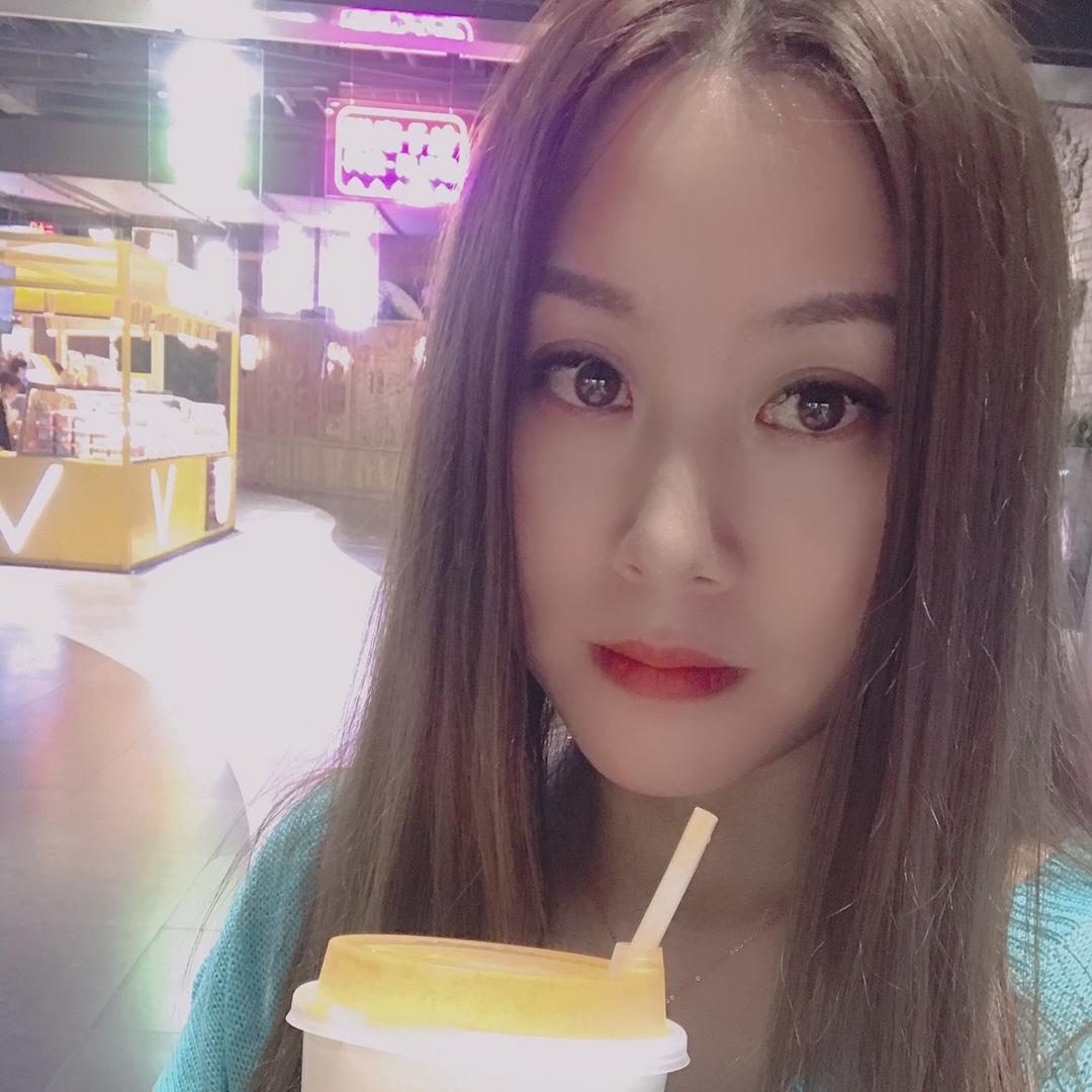 啊蜜蜜蜜小公主👑💕