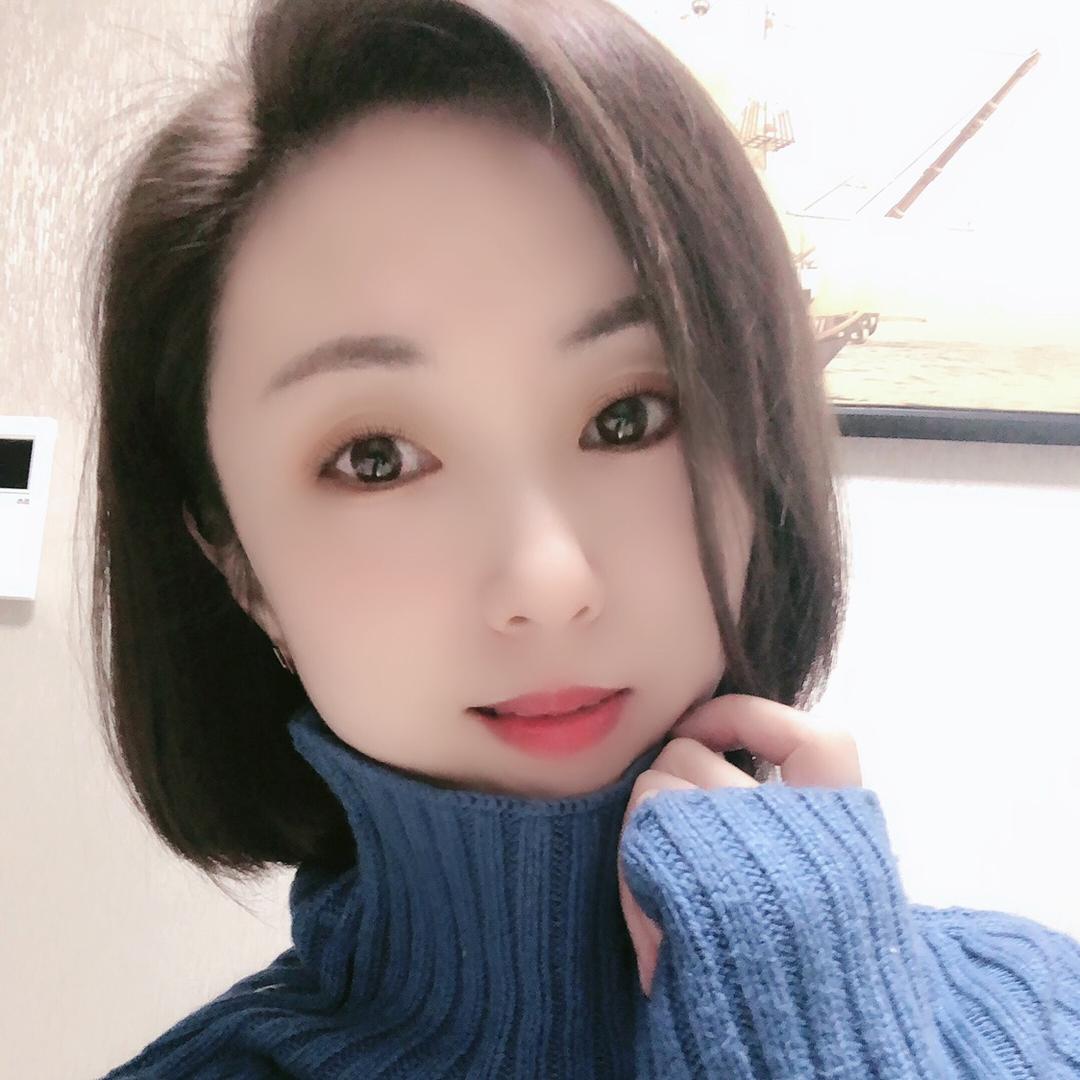 幸福的猪😘