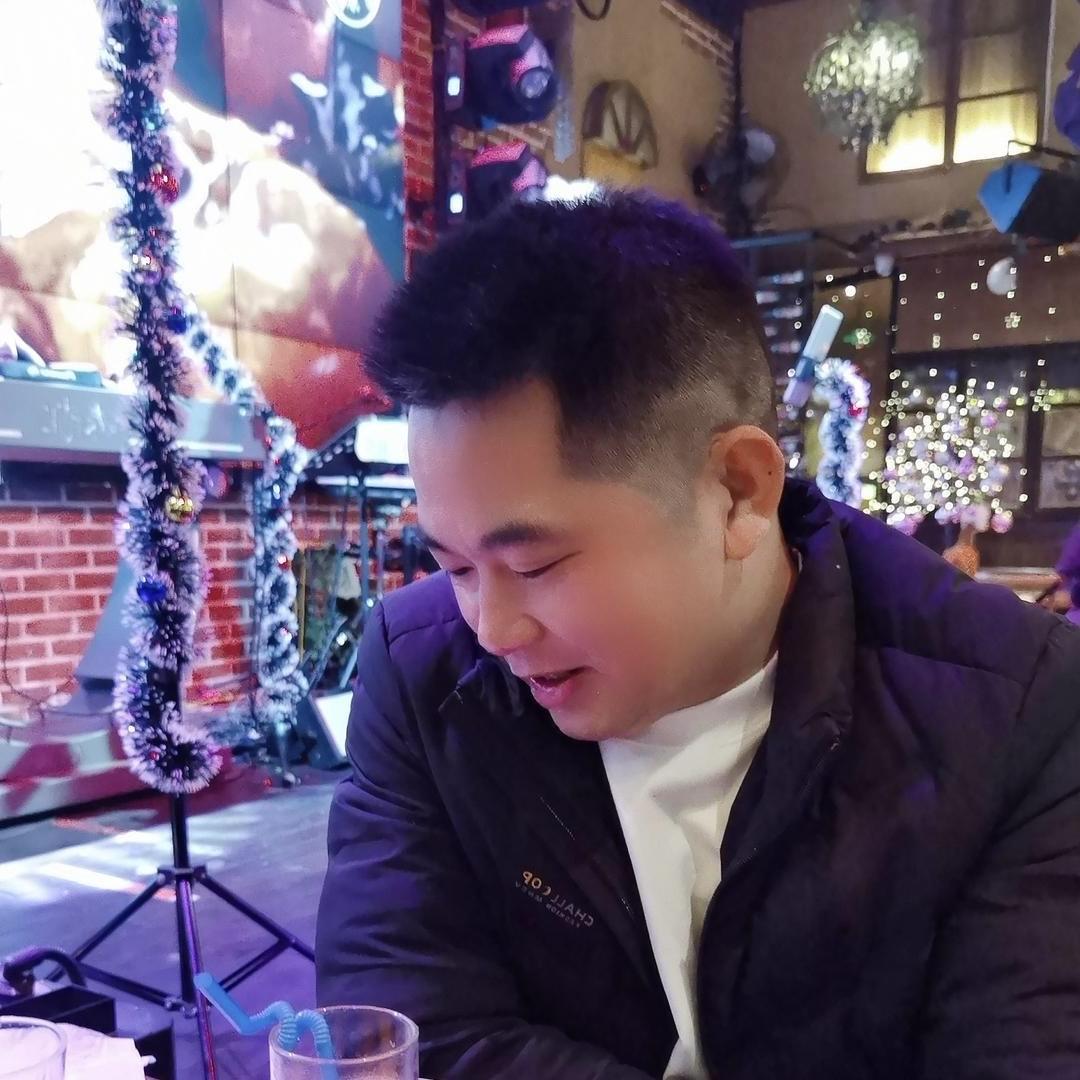 馨跃｜🌞·山哥