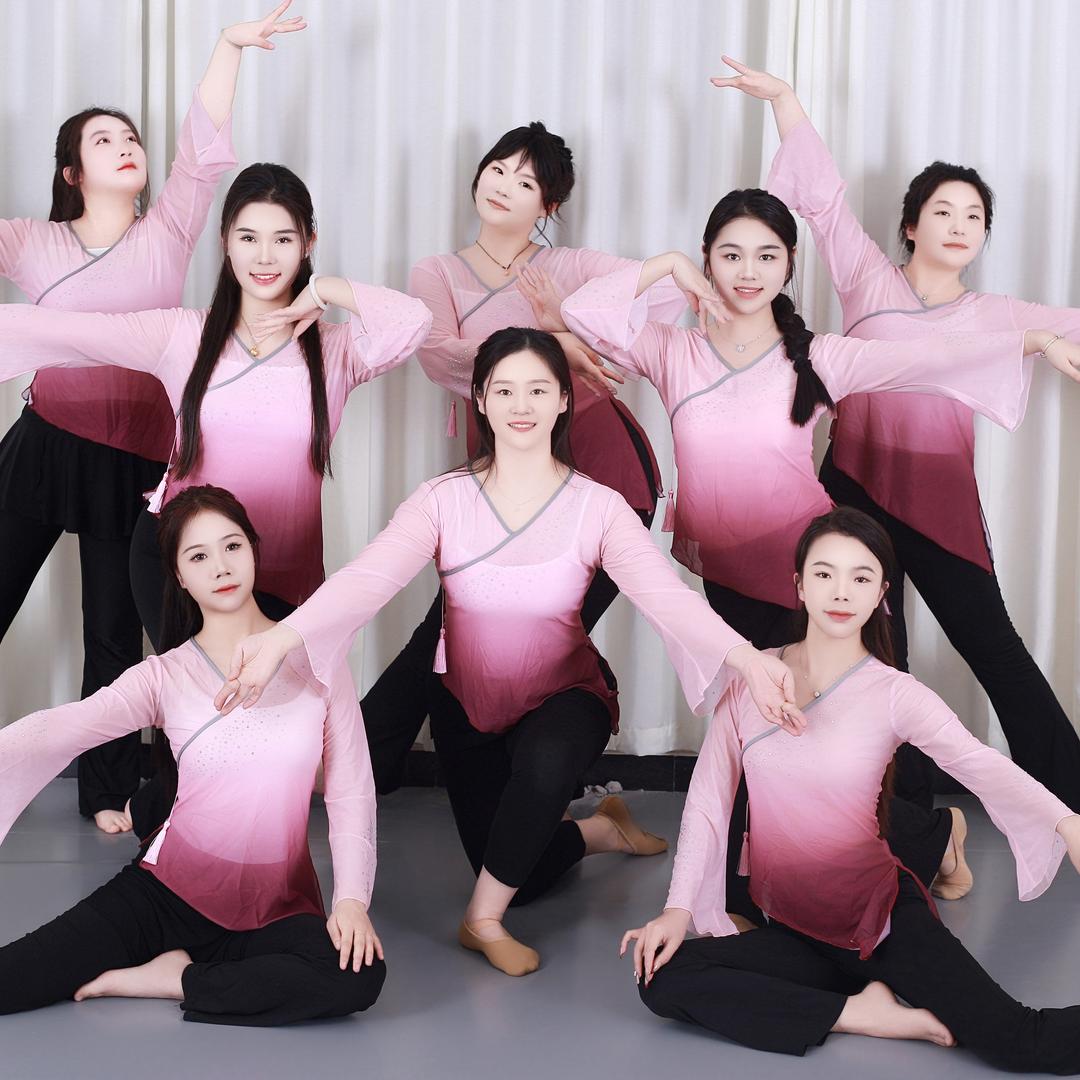 双馨舞蹈艺术中心