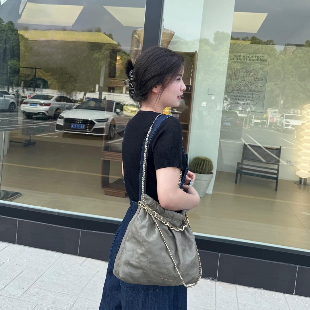 🎈范范〖 闹闹↔️又又mm〗