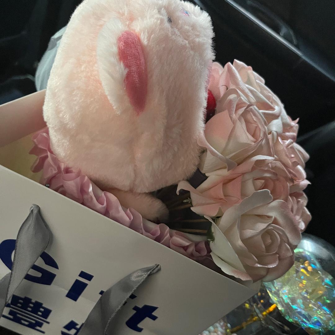 草莓啵啵芋泥🍖