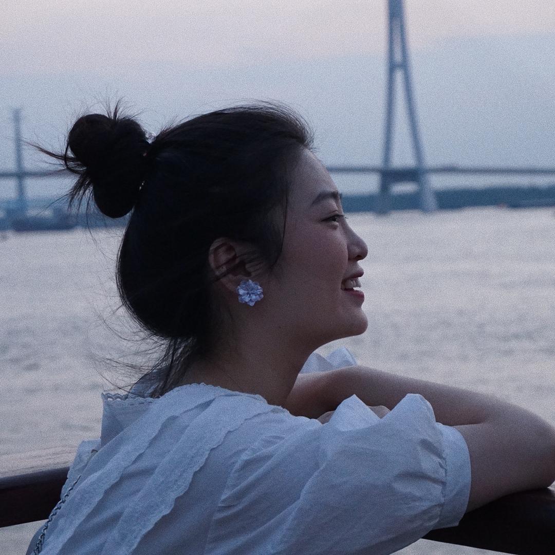 小明阿姨