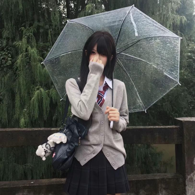 小雪大王.