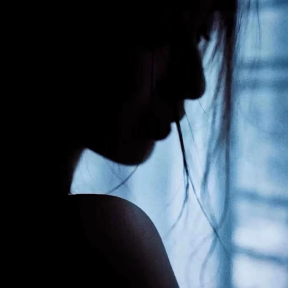 A-离 沃 远 㸃 εïз