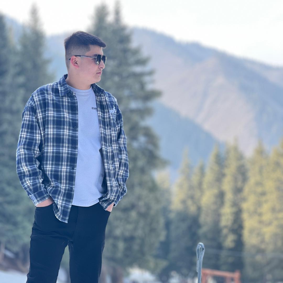 Alzok众赏羊腿抓饭店