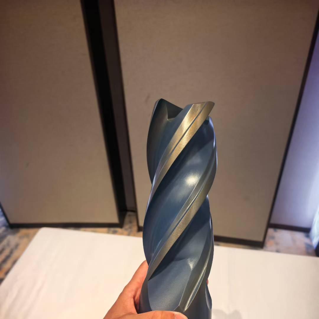 赖斌