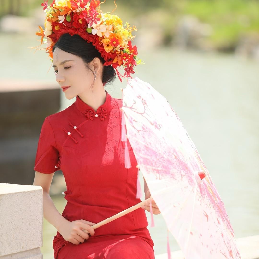 文英小姐（直播筹备中，敬请期待😘）