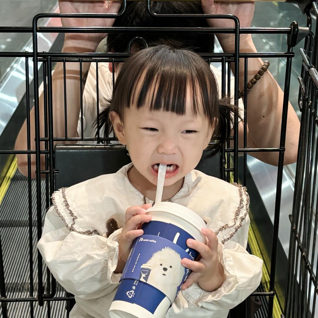 库库吃