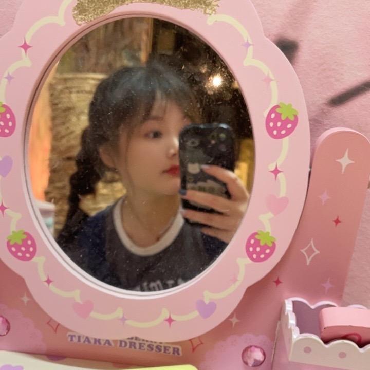 小红Bling