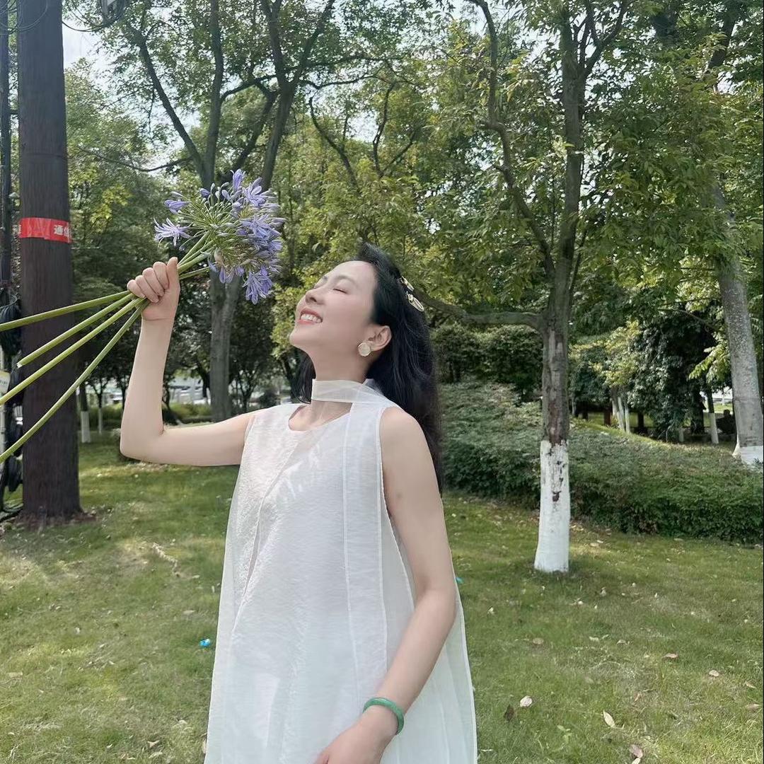 柳诗诗🥂