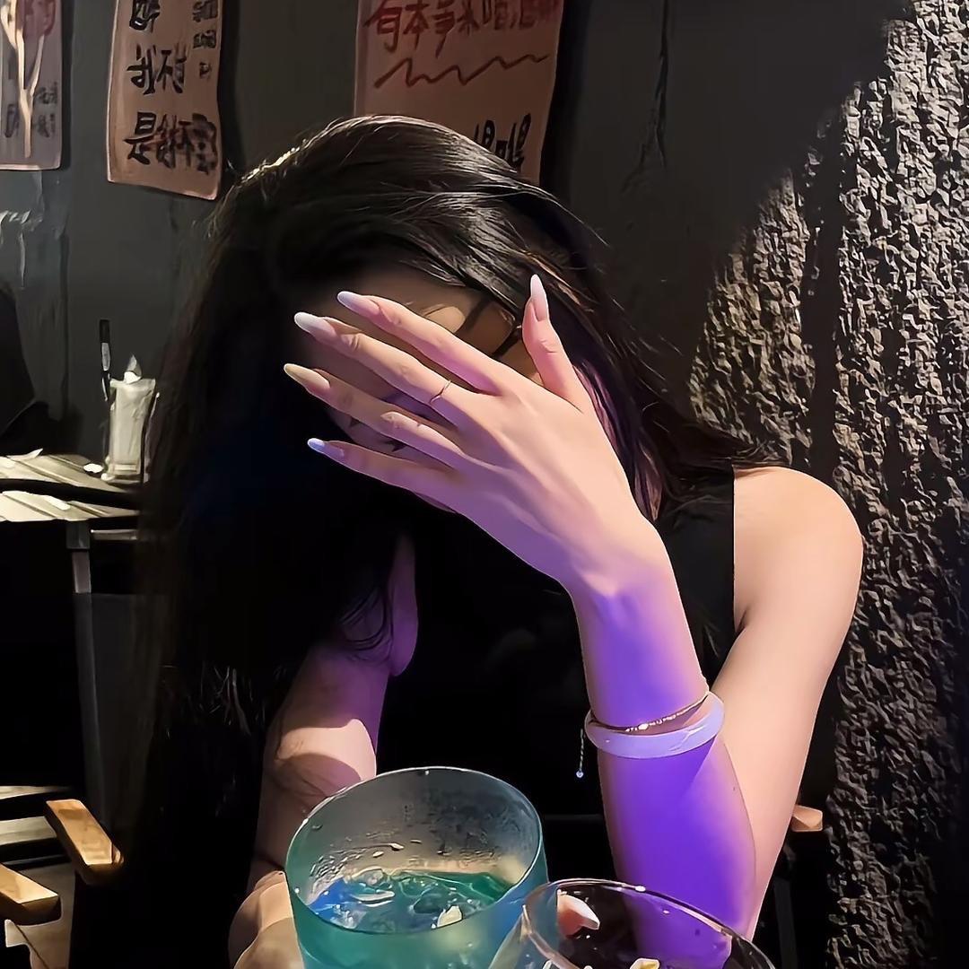 𝙡̶𝙤̶̶̶𝙫̶̶̶𝙚ᥫᩣ