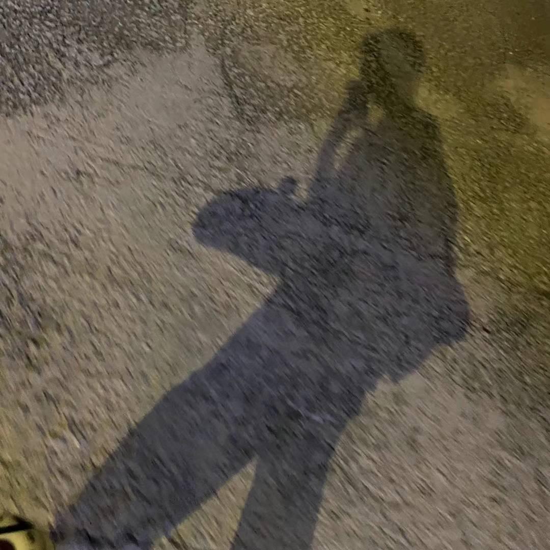 小恒°