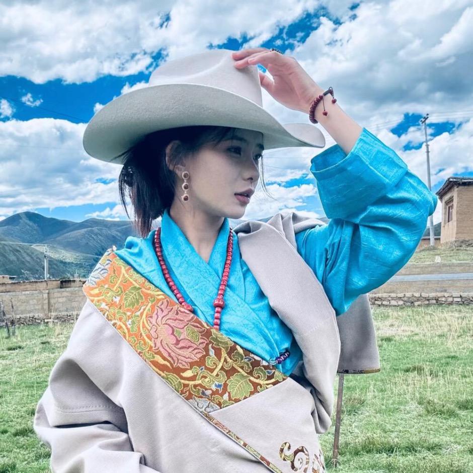 俄亚五村多多^