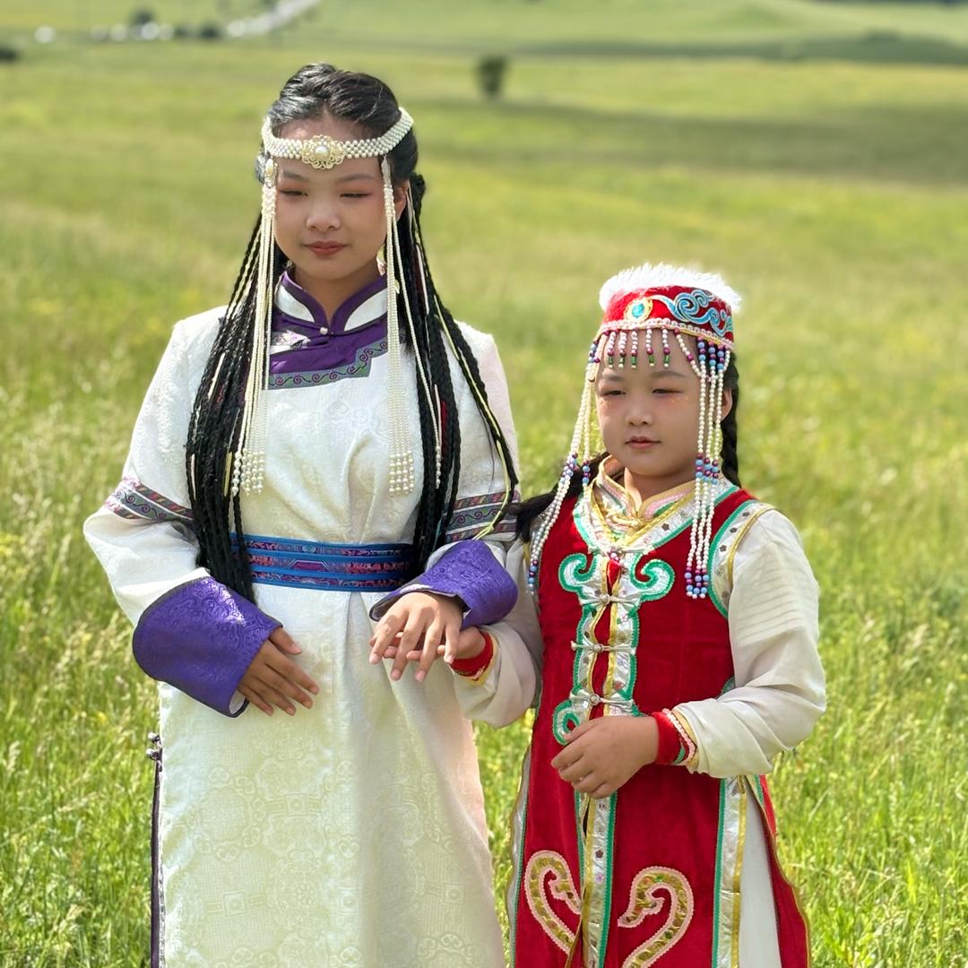 两个小公举的麻麻