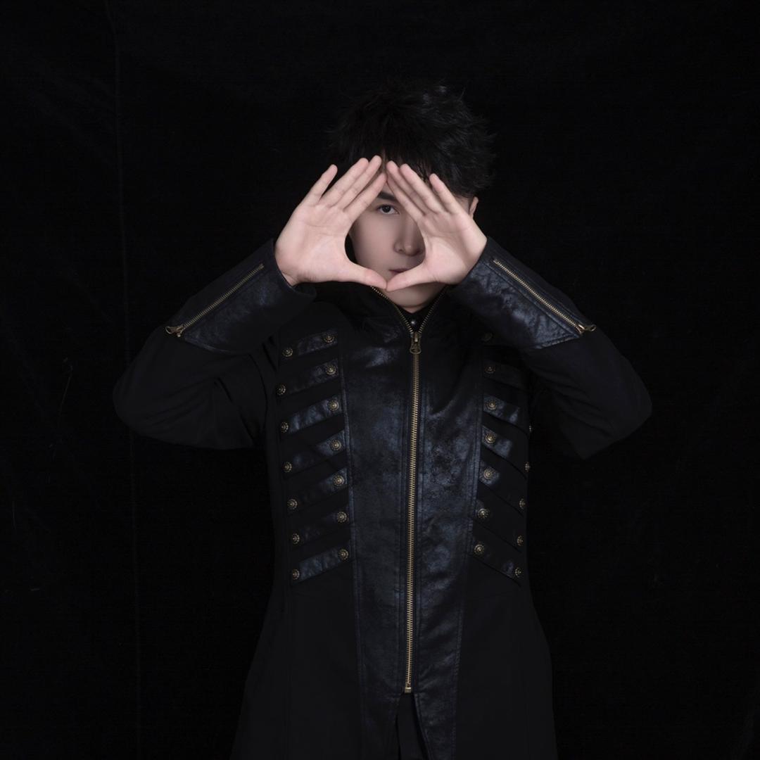 魔术师李梦一
