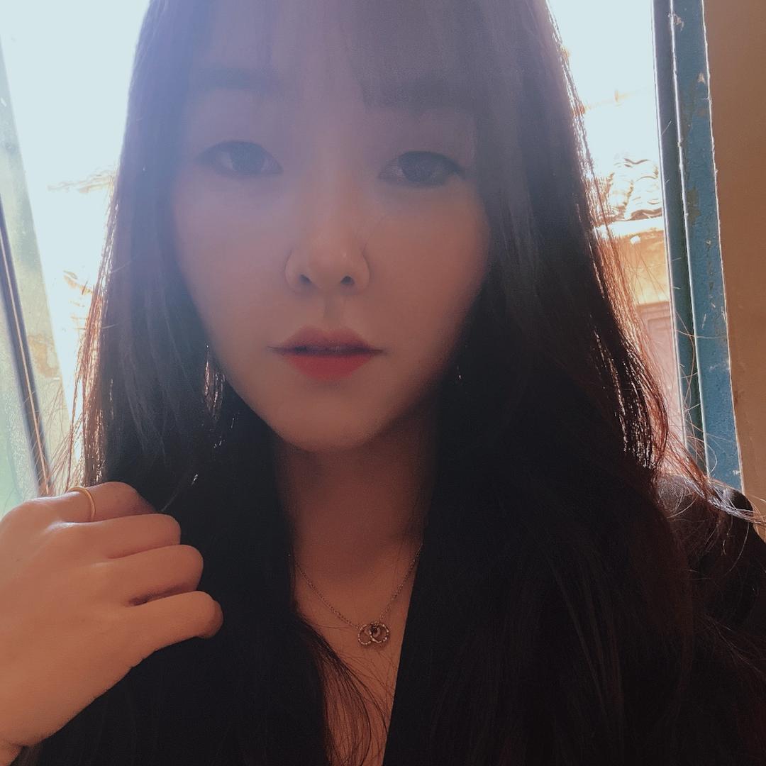 八月美甲坊