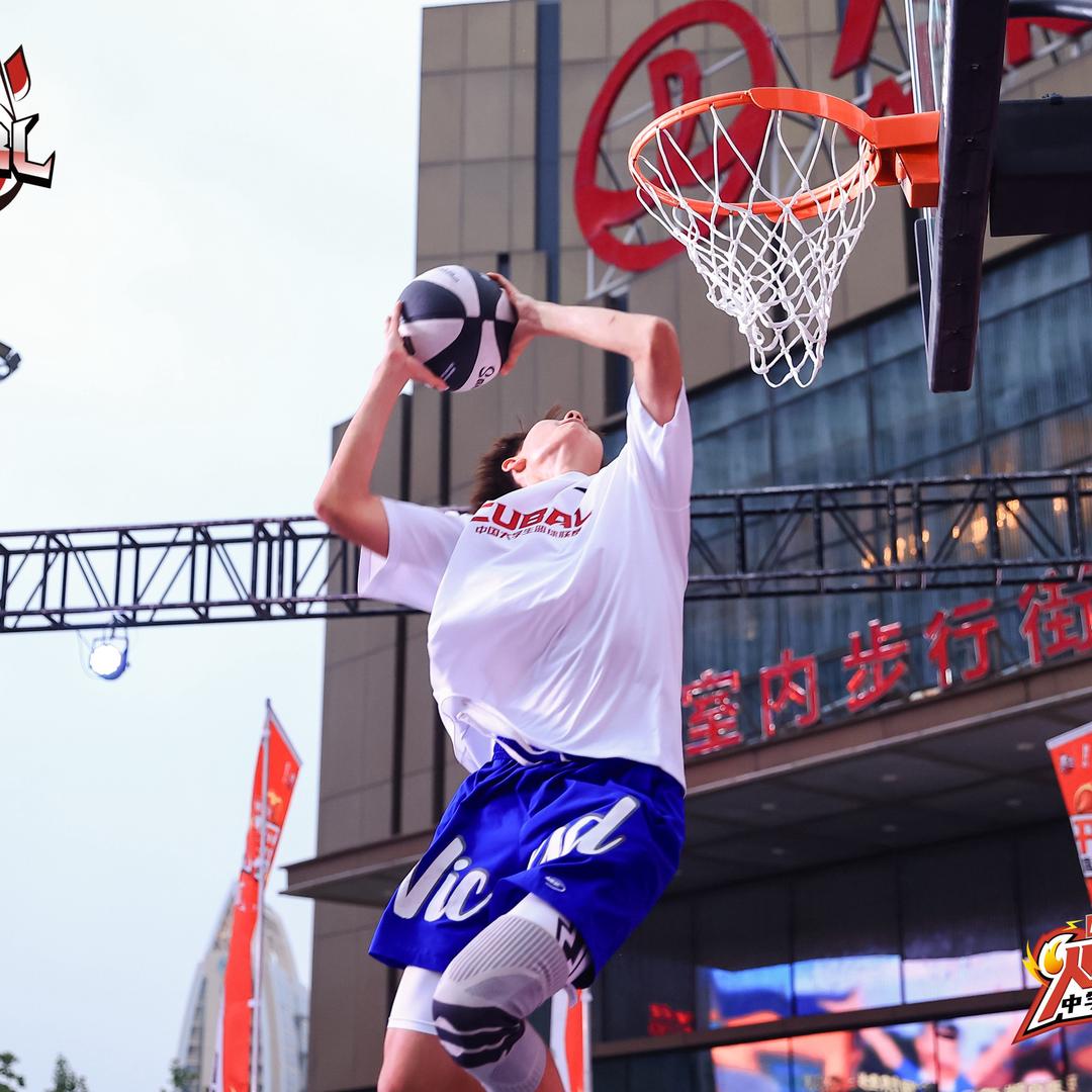 胡嘉乐12