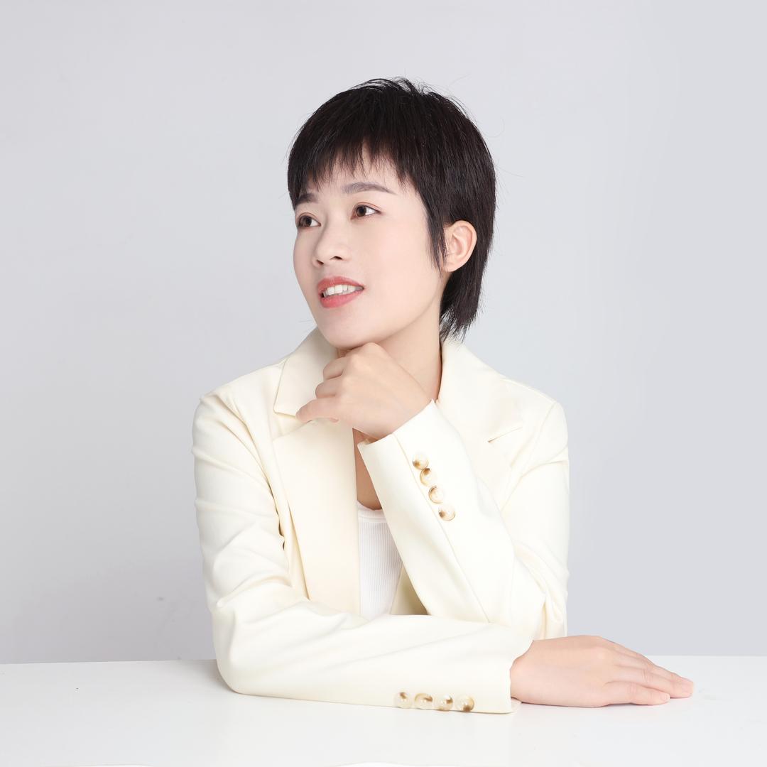 美业调肤桐桐