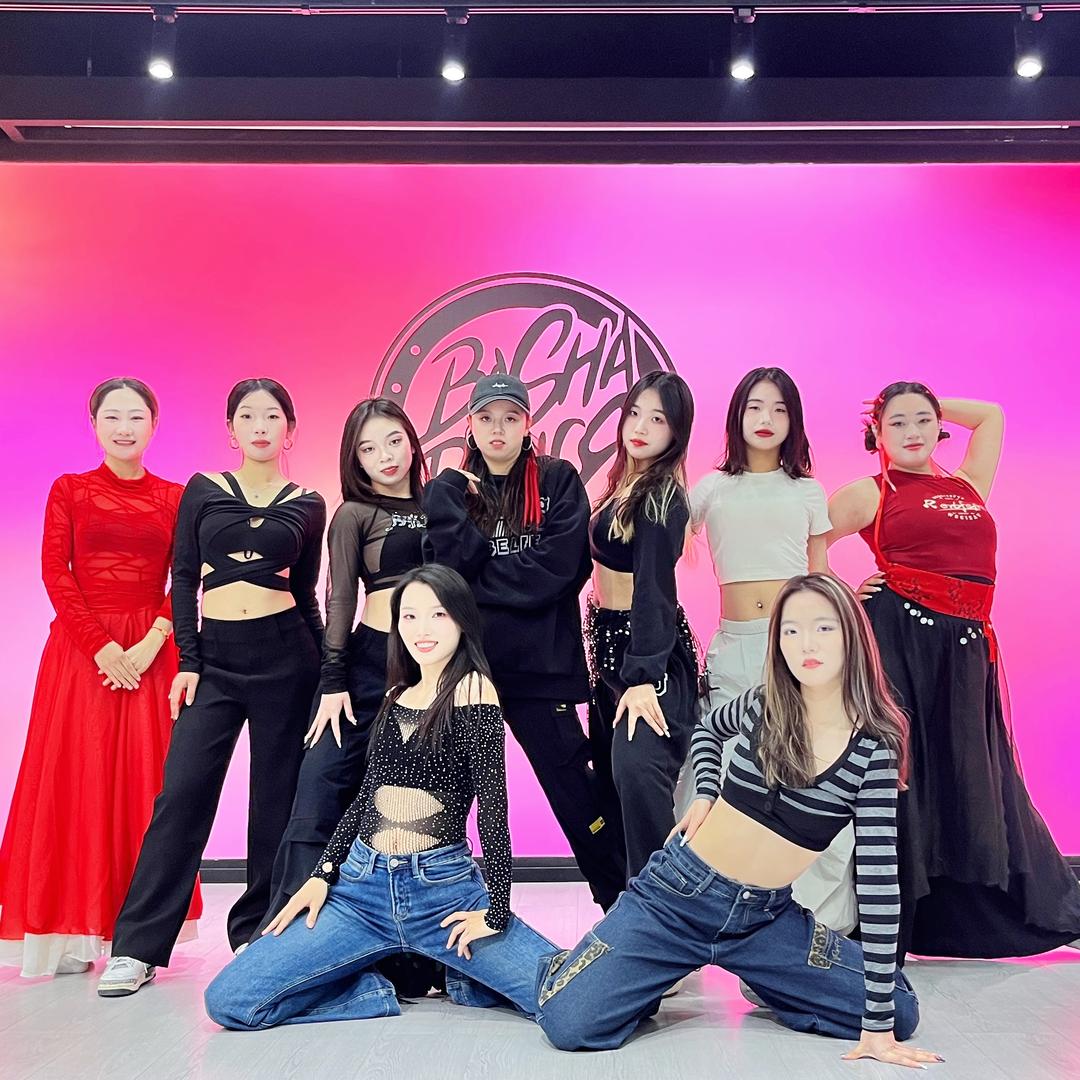 壹星芭莎舞蹈总部