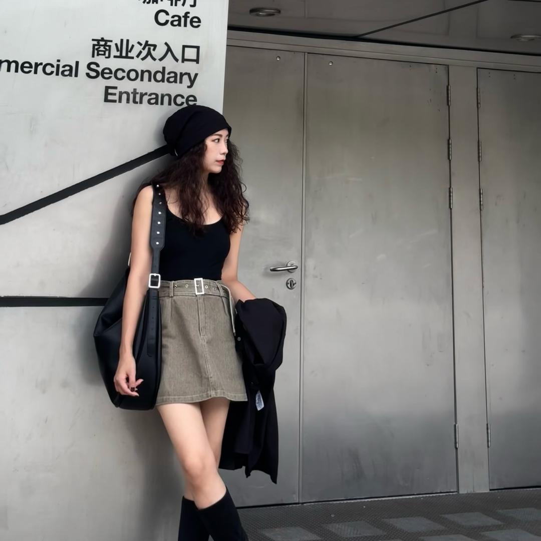 原创设计女裝I.IMPACT