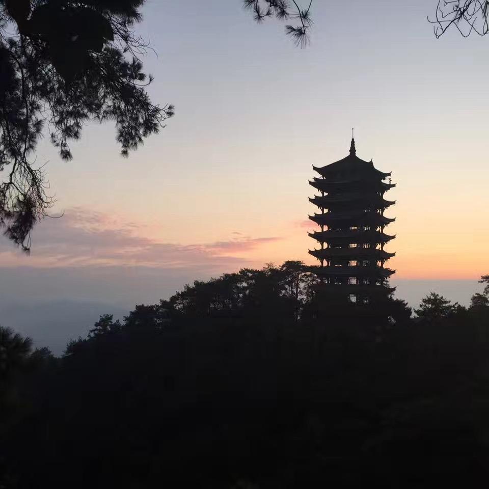 是嘿嘿哇
