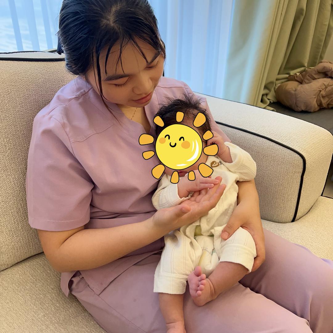 月嫂高级母婴护理师🥰小英💋