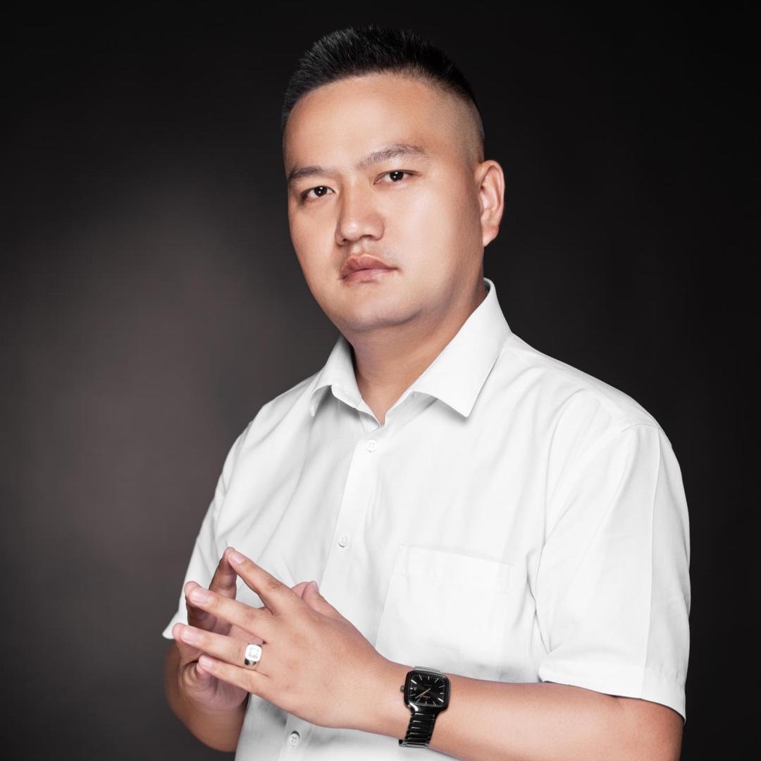 千首广告标识
