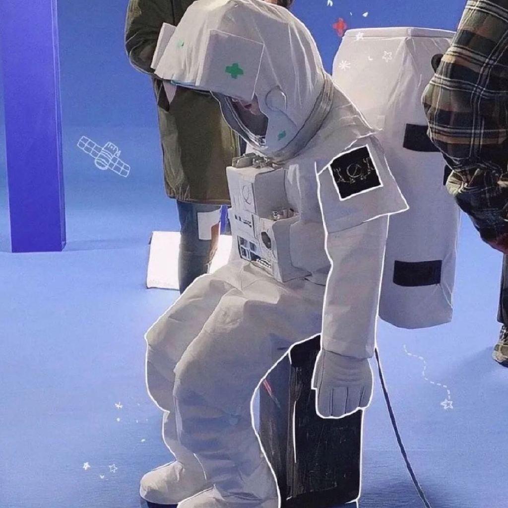 快乐星球专列飞船@抖音