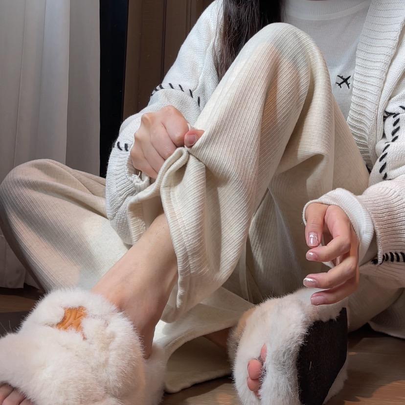 栎栎专业女裤
