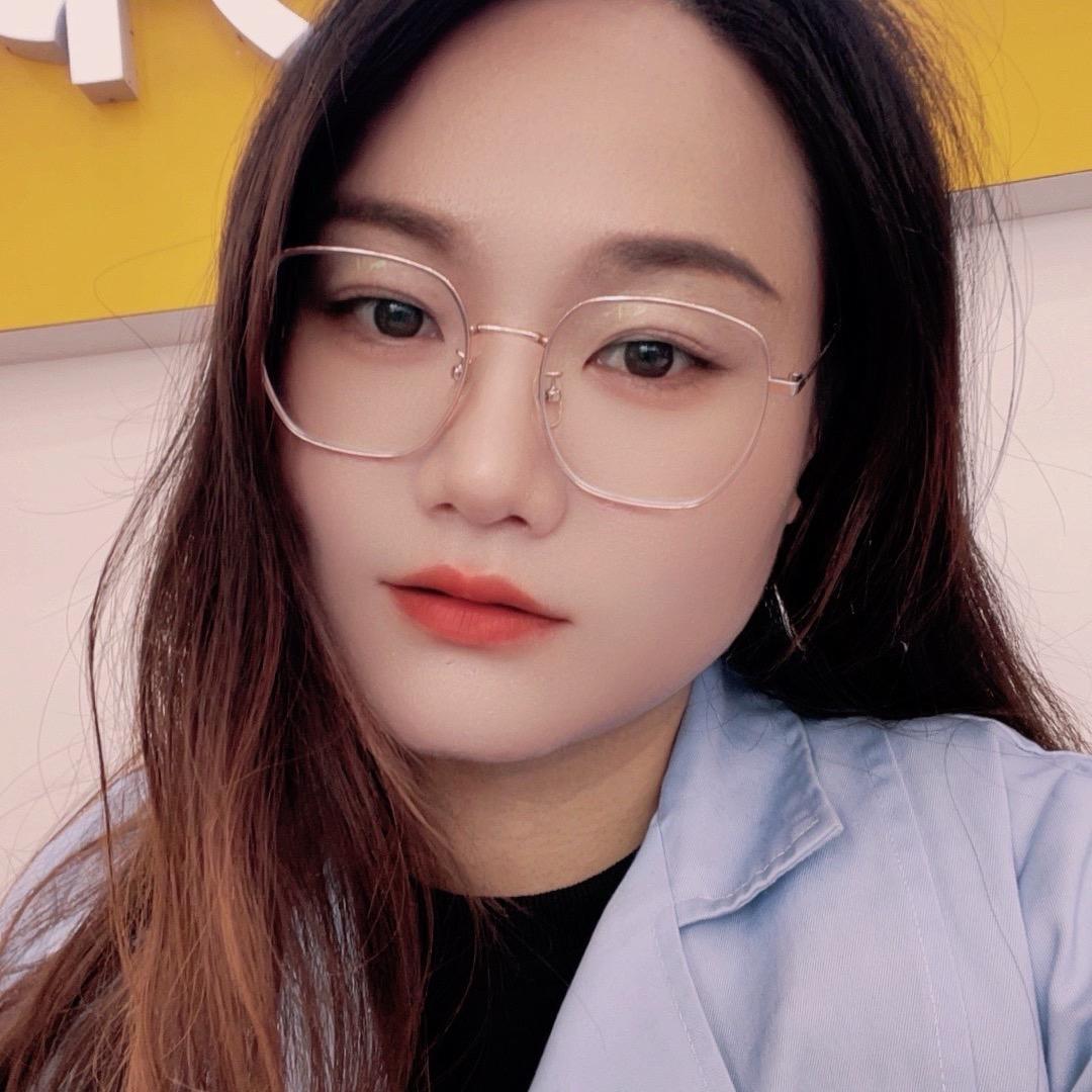 婷  婷