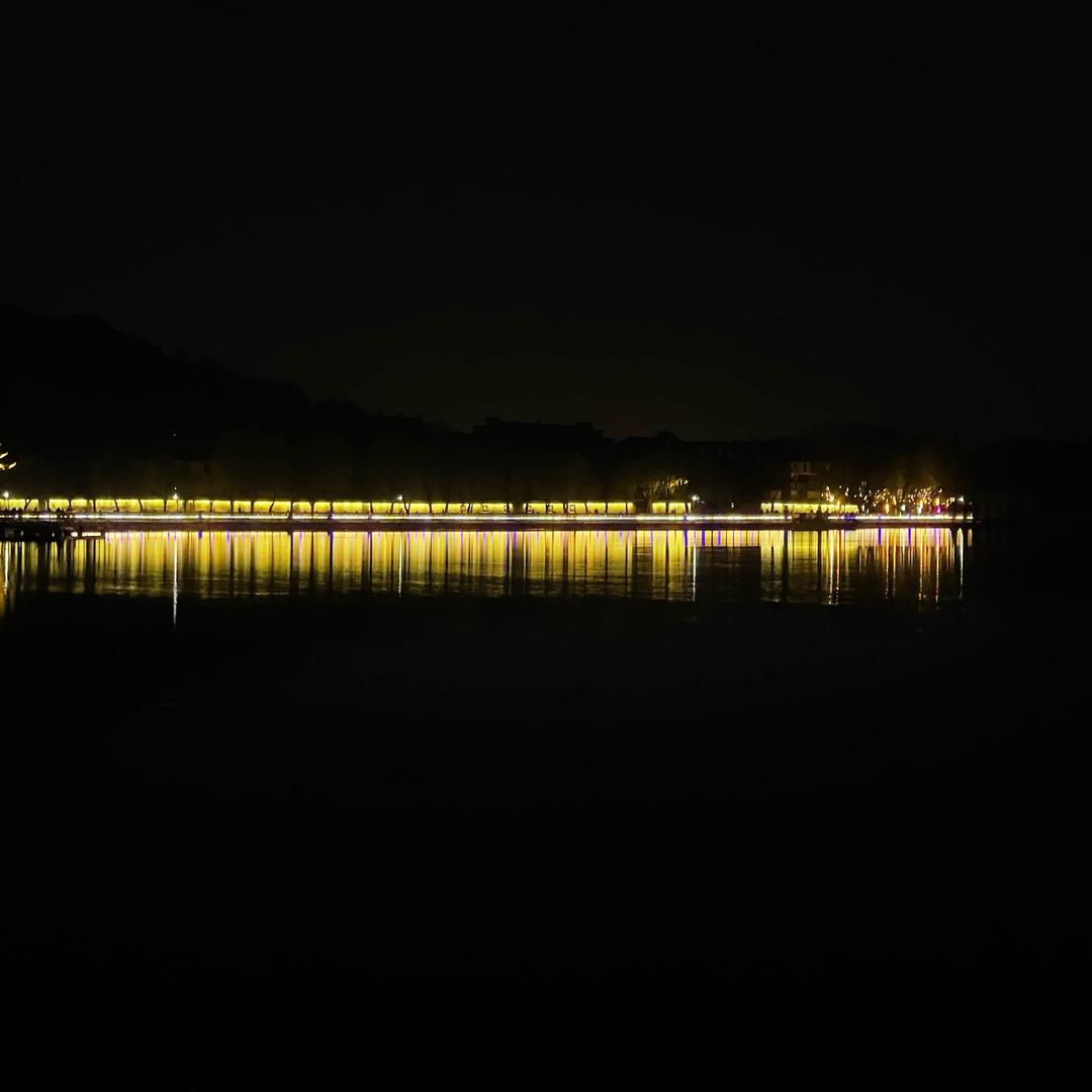 苏打水