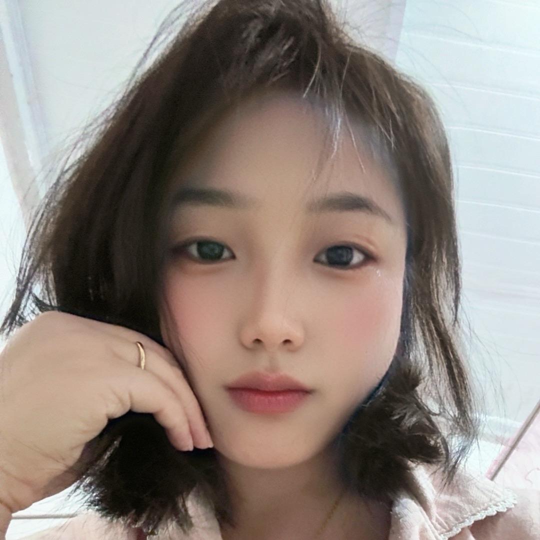 周闪闪