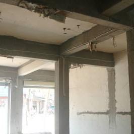 专业夹山改梁、房屋加固