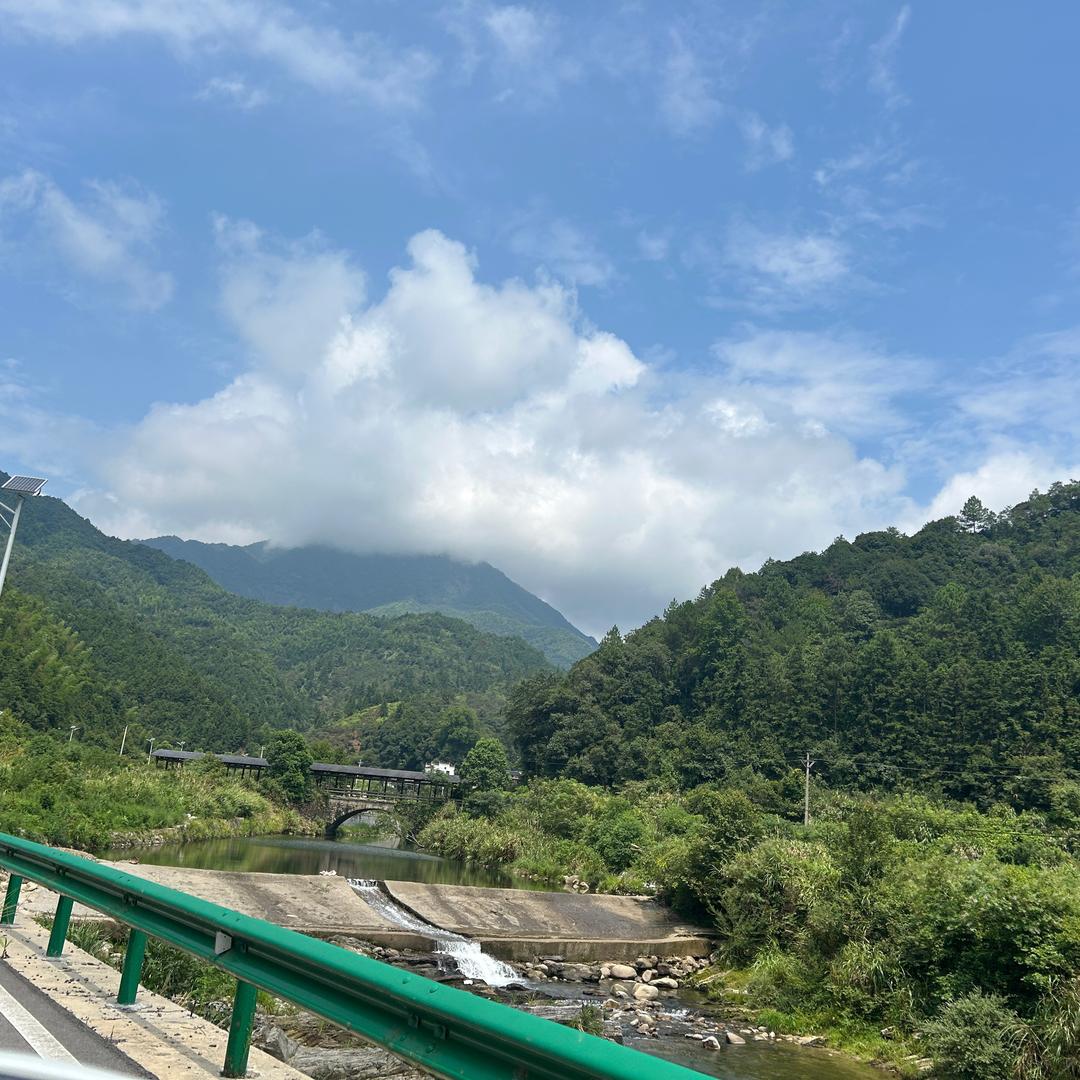 云朵舒芙蕾甜品官方号