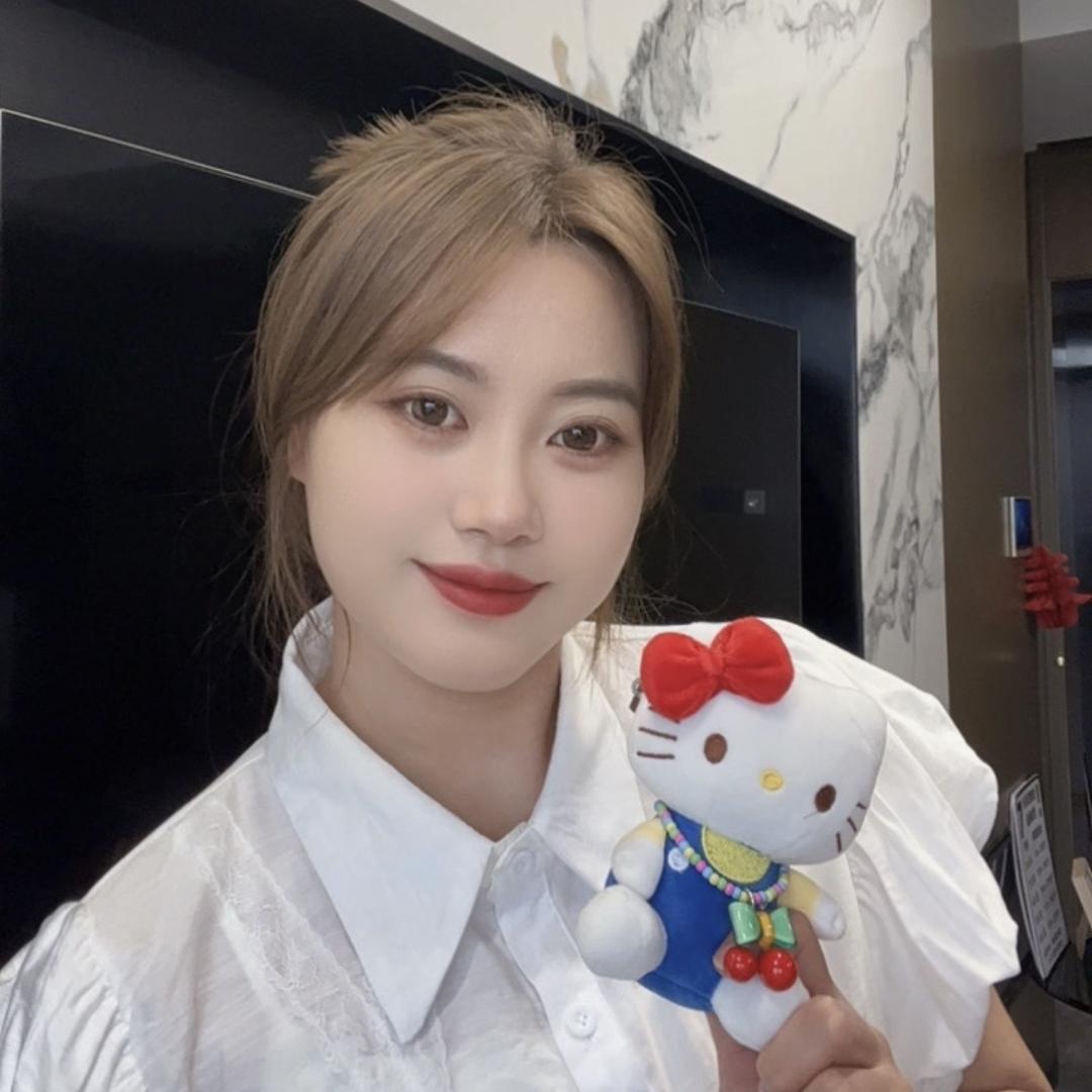 月月微胖女装穿搭