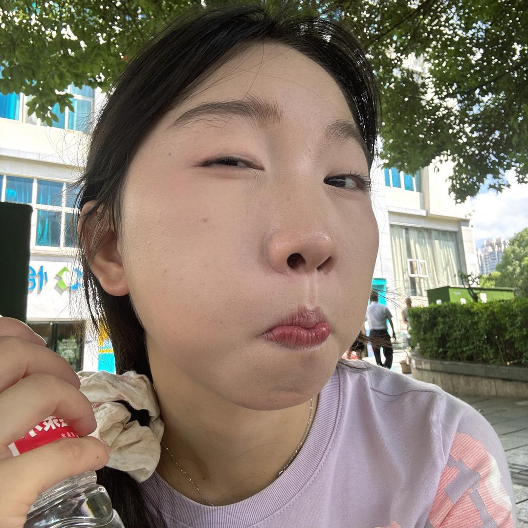 烨^_^