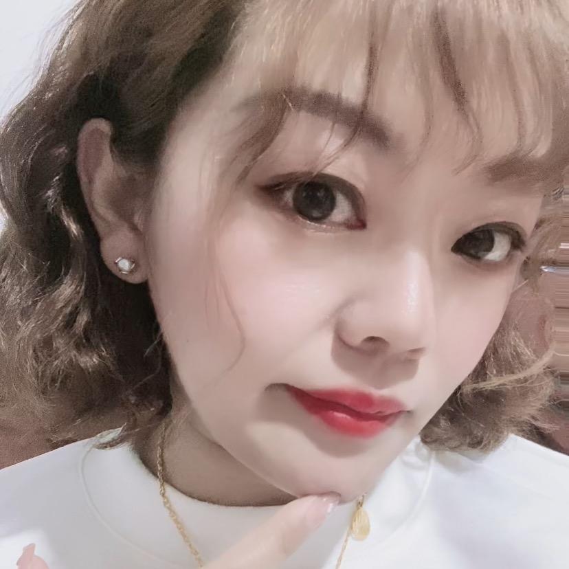 如皋一粒沙丰乐街48号72 °C大码女装