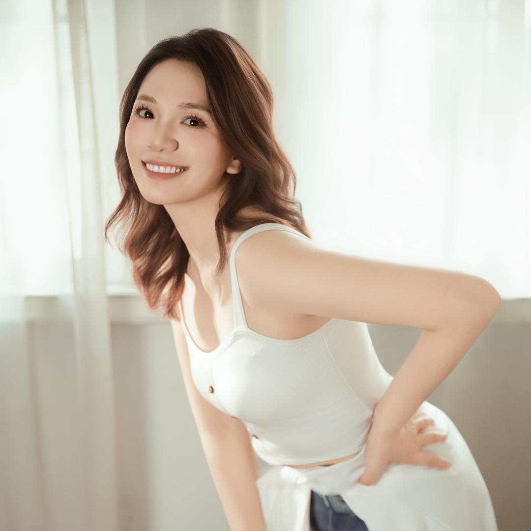 小贤·新专辑《倾城》