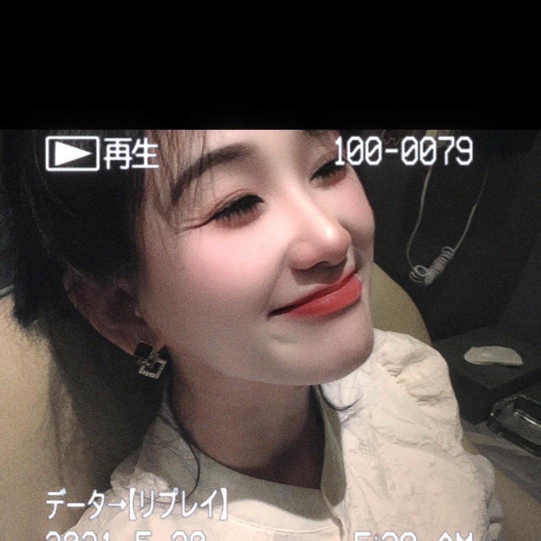 周周@