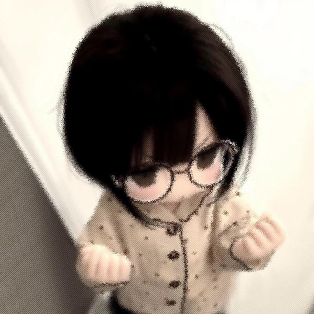 小谨.