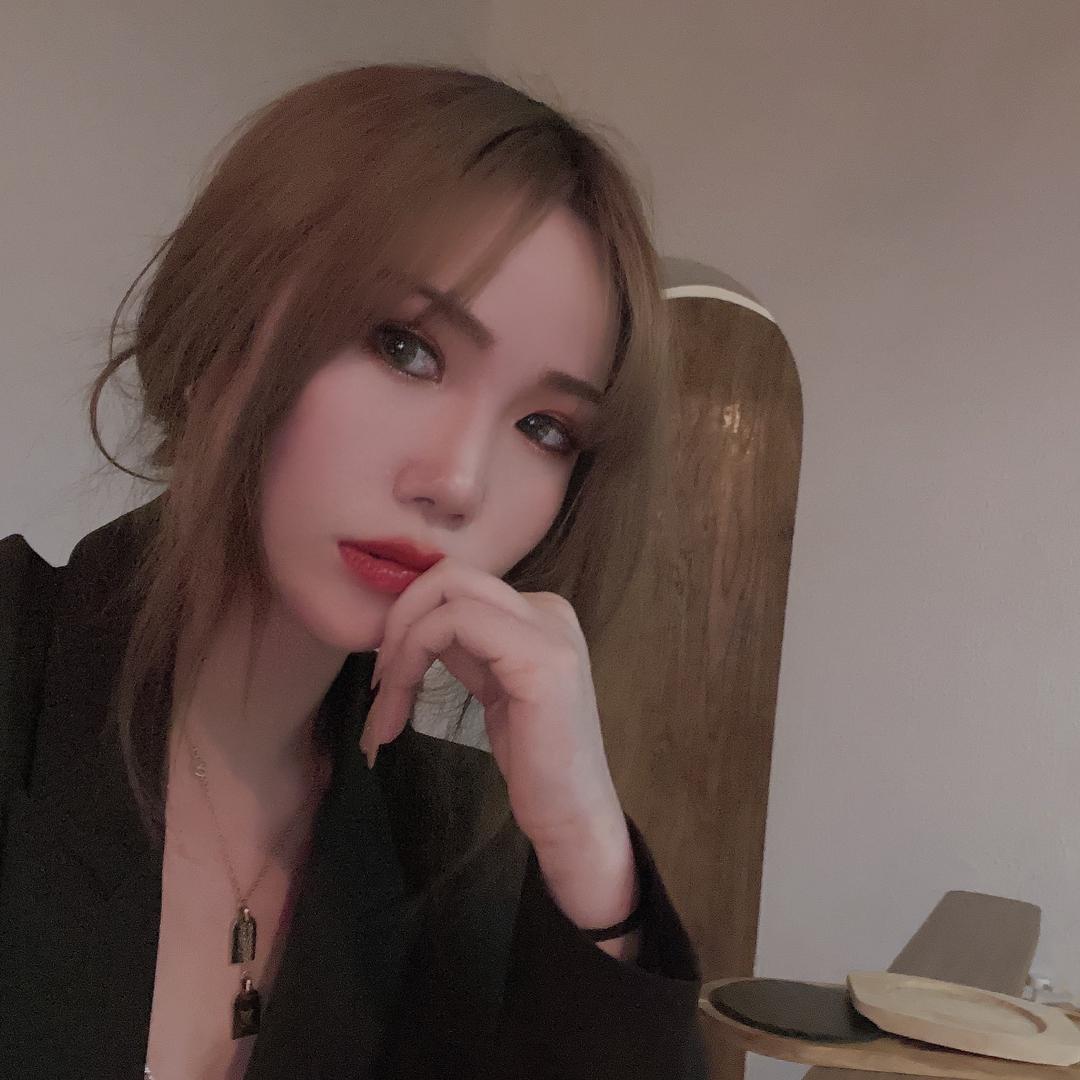 百·事