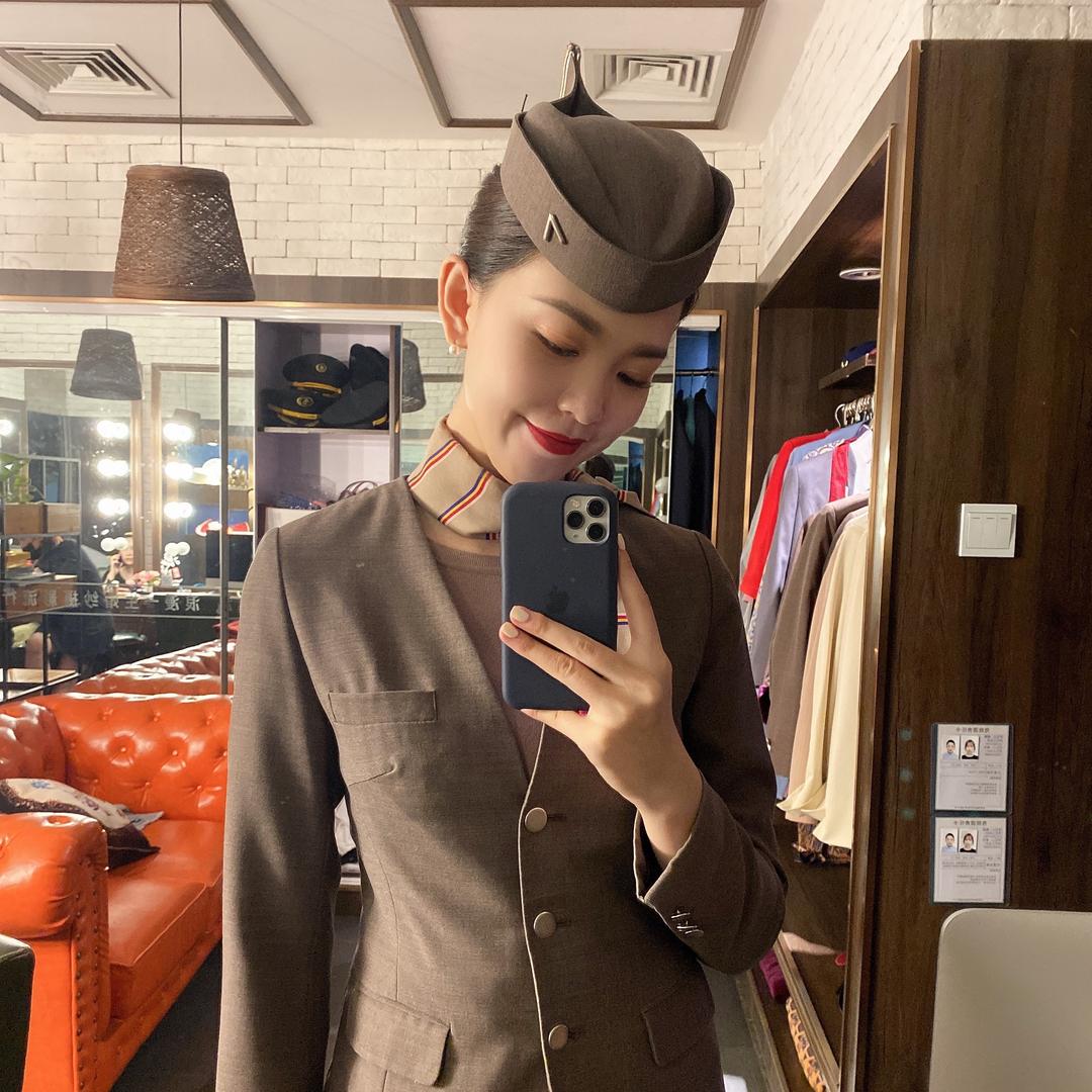 在呼伦贝尔做航服/服表艺考的ZOE老师
